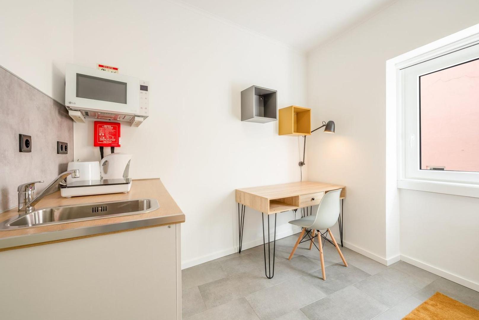 Guestready - 6E Studios 3 - Easy Living Studios Lisbon Bagian luar foto